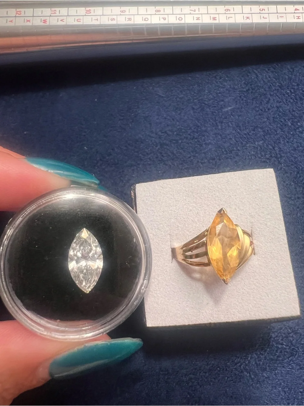 10kt Gold Citrine Marquise vintage ring- size 7